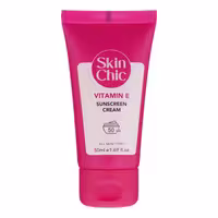 کرم ضد آفتاب ویتامین E اسکین شیک Skin Chic