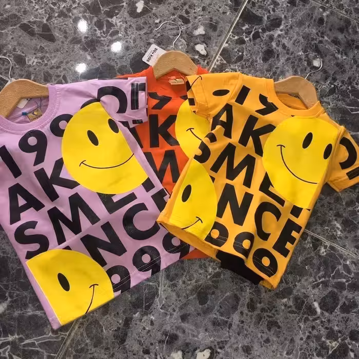 تاب شلوارک اسپرت طرح ایموجی شیک و دلبر  دخترانه و پسرانه 