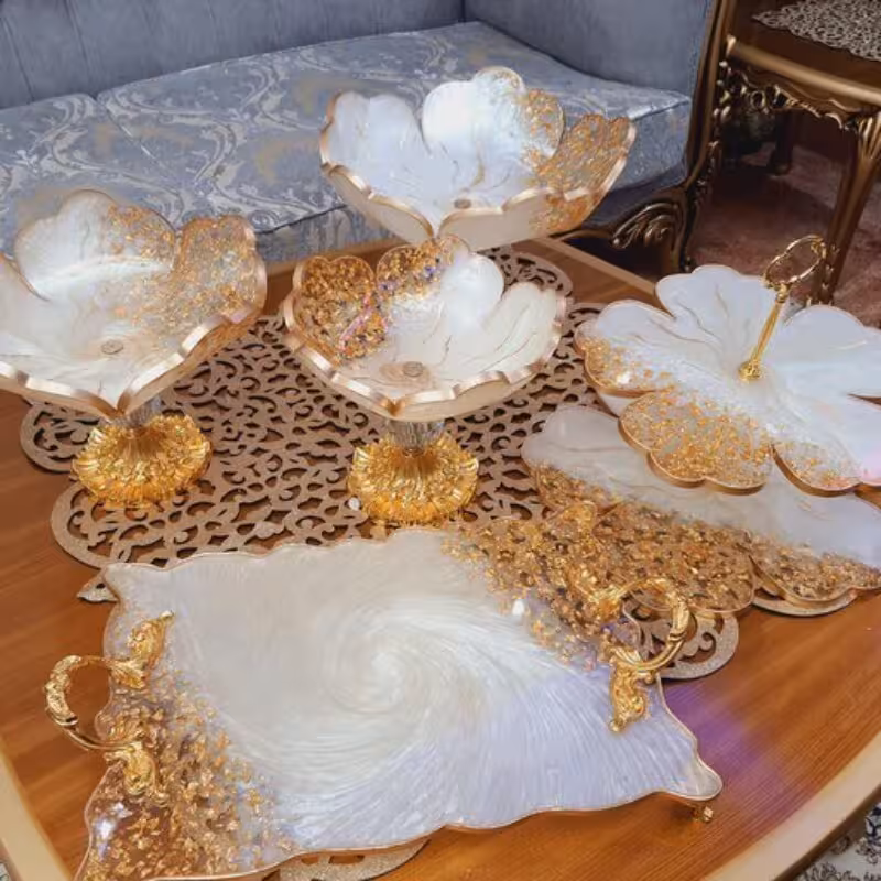 ظروف وسرویس پذیرایی رزینی ست 5 عددی