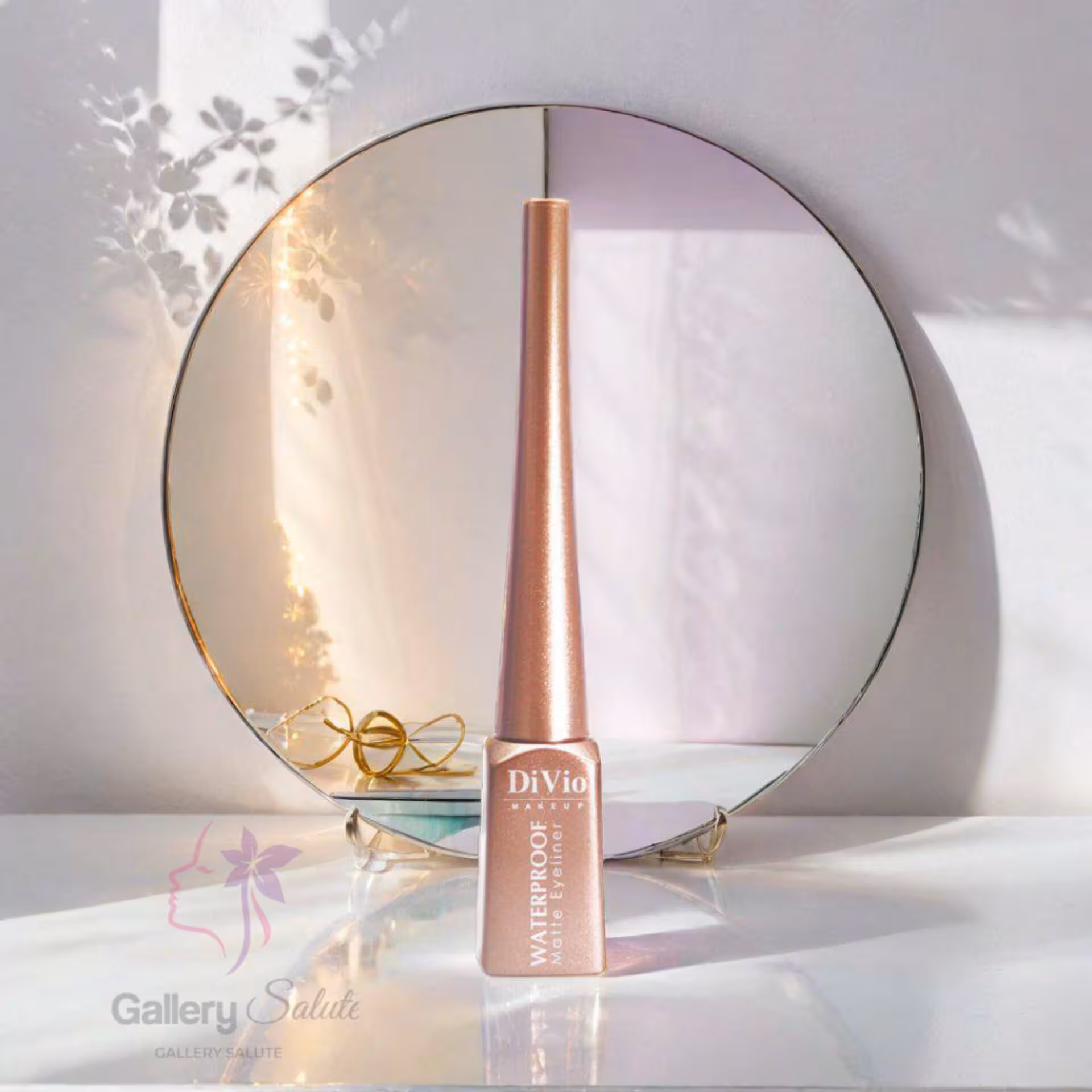 خط چشم ماژیکی ضد آب و ضد حساسیت دی ویو Divio Waterproof High Coverage & Anti sensitive EyeLiner