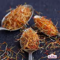 ریشه زعفران اصل 10 گرمی اعتماد عیاربالا  و معطر | amazonchi