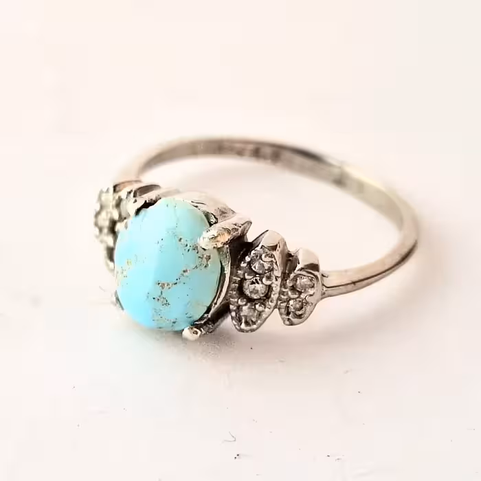 انگشتر نقره زنانه با نگین فیروزه نیشابوری اصل آقابزرگ کد 623