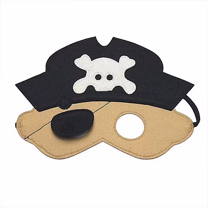 ماسک ایفای نقش مدل دزد دریایی