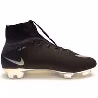 کفش استوک فوتبالی نایک مخصوص چمن طبیعی Nike-magista-sports-shoes-for-football-and-natural-grass