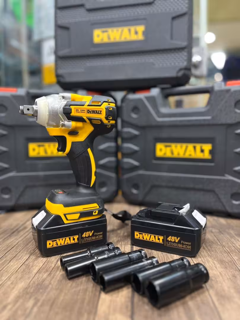 بکس شارژی 48 ولت براشلس طرح دیوالت 10 سلول مدل 550Nioton