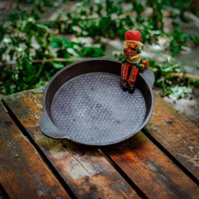 ماهیتابه زنبوری چدنی اصل آببندی شده