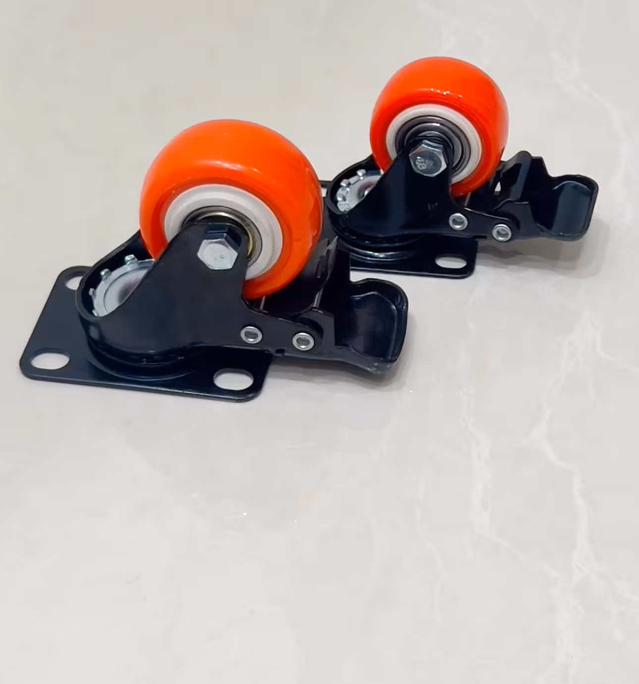 چرخ لوکس پلی آمید ورق ضخیم کفی گردان و ترمزدار سایز (5/5)