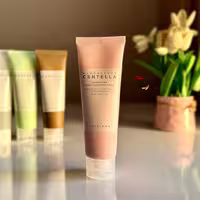 فوم شستشوی عمیق کنترل منافذ سنتلا اسکین 1004Skin1004 Madagascar Centella Poremizing Deep Cleansing Foam