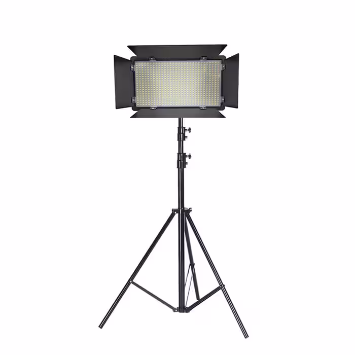 پرژکتور 800 LED به همراه سه پایه نگهدارنده