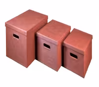 باکس چرمی پرتابل سایز L رنگ قرمز ارتفاع 24 سانتی متر عمق 52 سانتی متر عرض 37 سانتی متر فانتونی کد J987