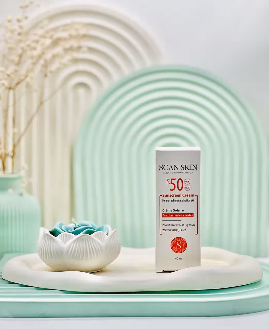 کرم ضد آفتاب رنگی SPF50 اسکن اسکین پوست نرمال تا مختلط 40 میلی لیتر -