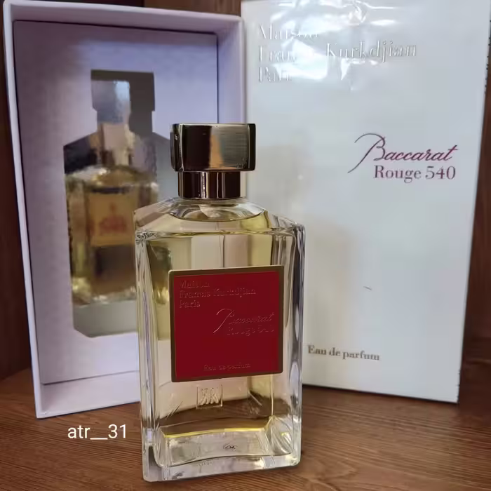 هاردباکس  ادکلن فرانسیس کرکجان  باکارات رژ  540 ادکلن باکارات رژ اماراتی کیفیت خیلی خوب 200میل