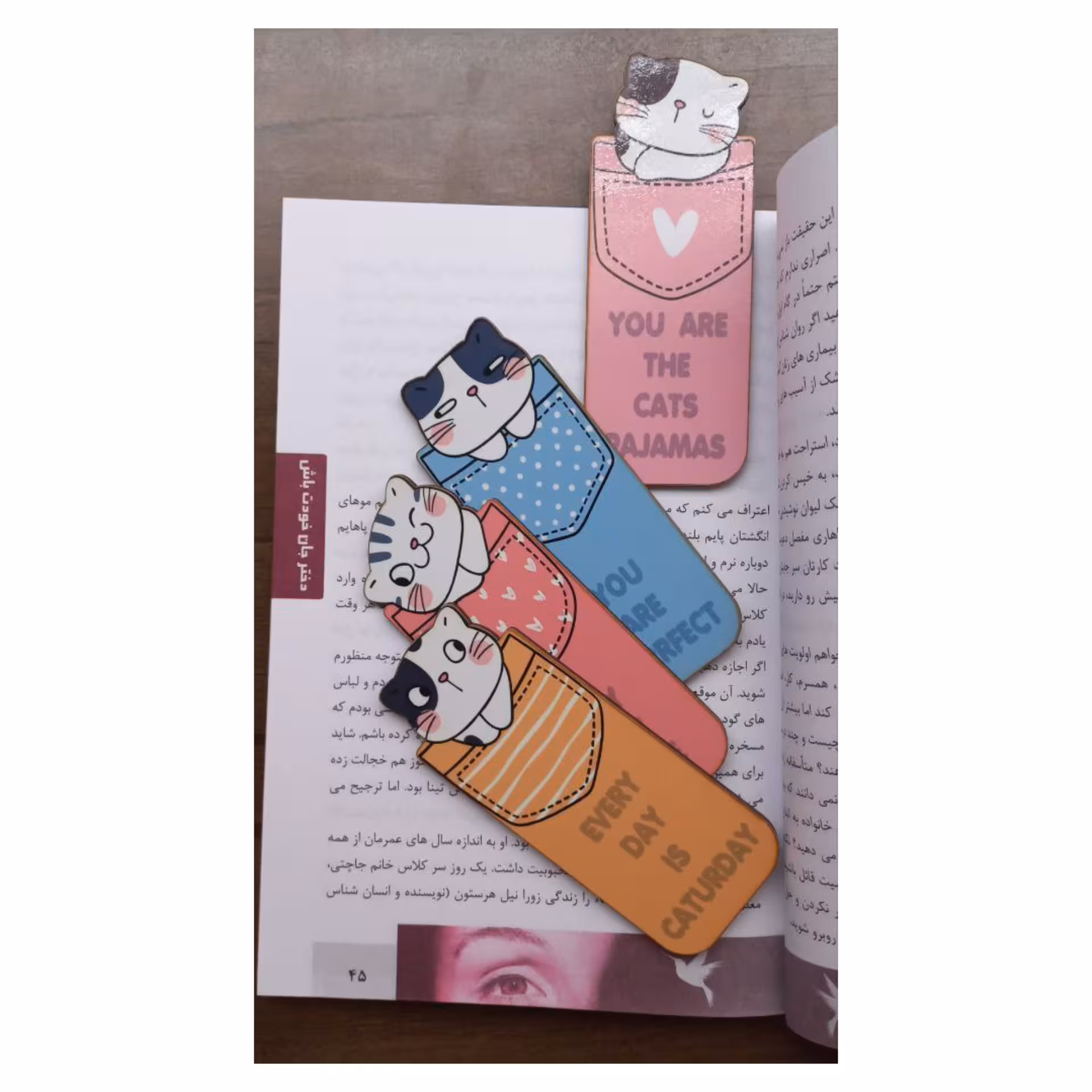 بوکمارک یا نشانگر کتاب طرح گربه