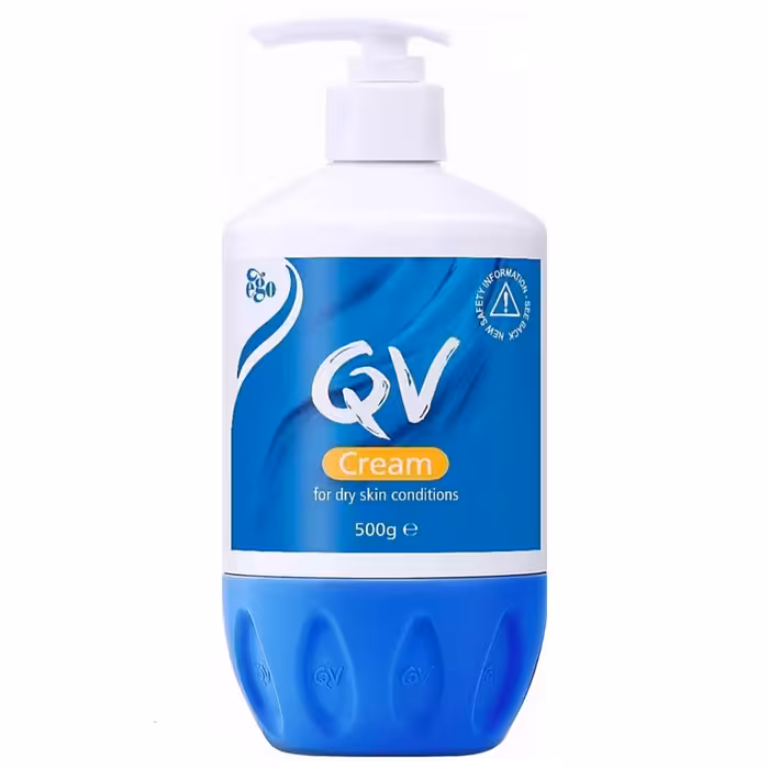 کرم مرطوب کننده پوست خشک کیووی Qv