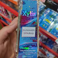 اسپلش (میست) بدن  و مو مردانه Xylia با رایحه آناناس و لیمو - 250 میل