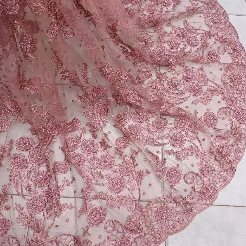 پارچه مجلسی کار دست گل فرشته ای قواره سه متر و بیست