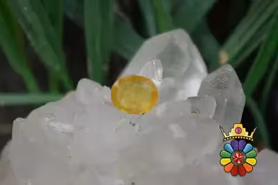 یاقوت زرد