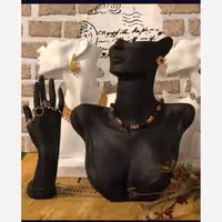 استند طلا و جواهر استند مانکن ماریا ب همراه استند دست