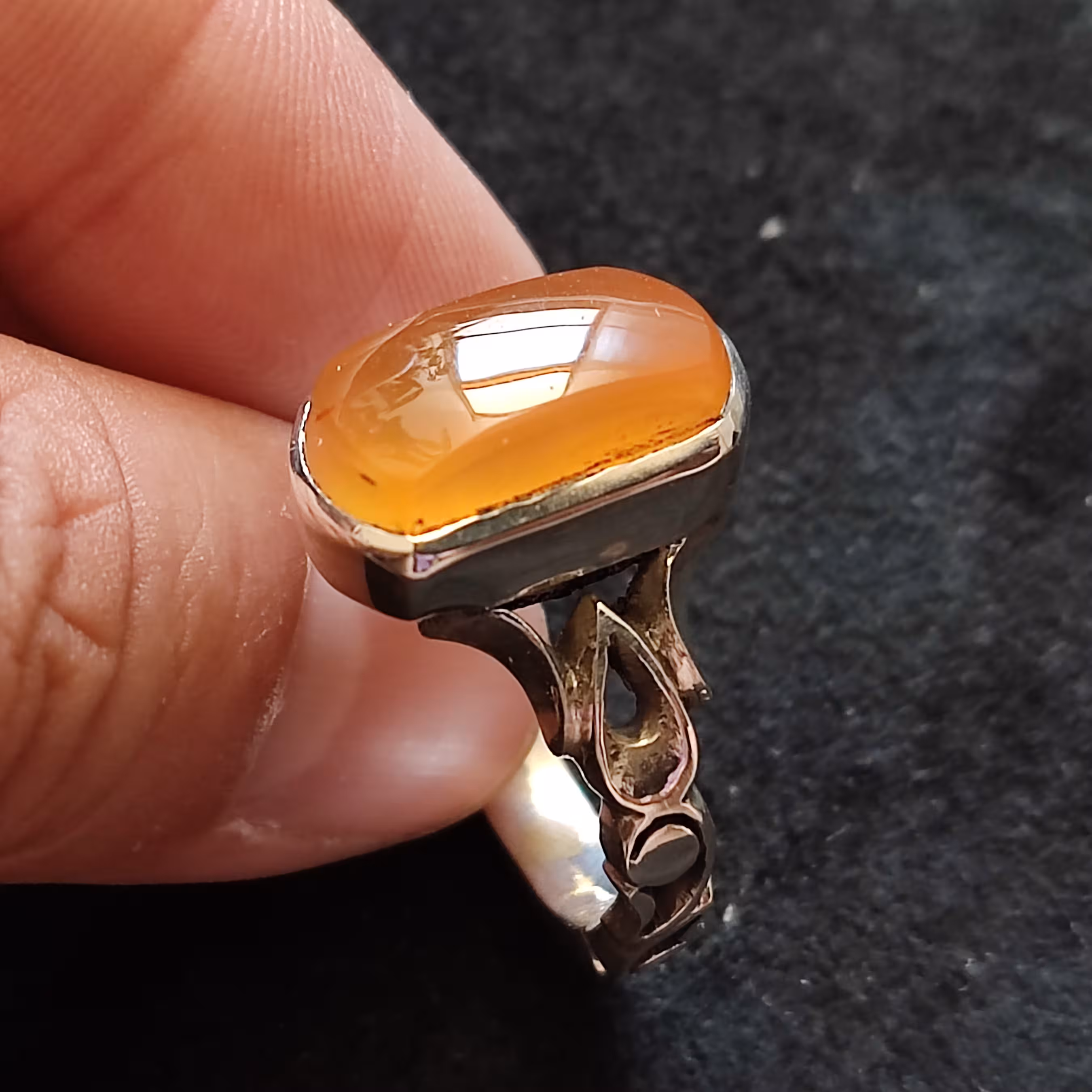 عقیق یمنی رکاب دستساز