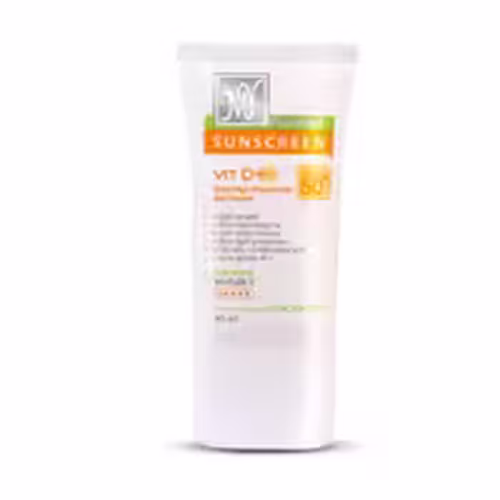 ژل کرم ضد آفتاب فاقد چربی بدون رنگ Acne Solution مای فارما SPF50 حجم 40 میلی لیتر