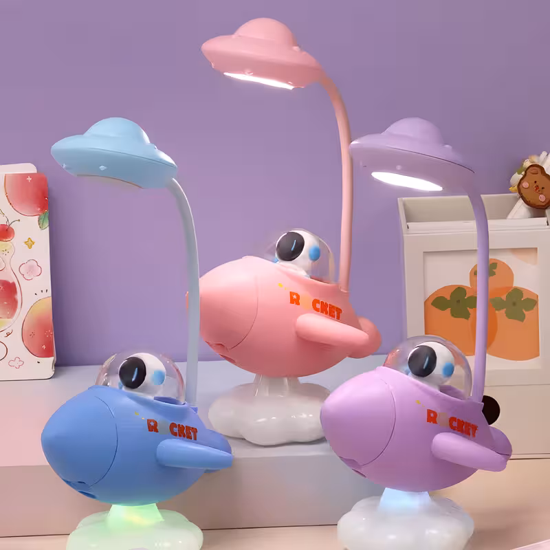 چراغ مطالعه مدل دو حالته طرح فضانورد و موشک | کالا مکس