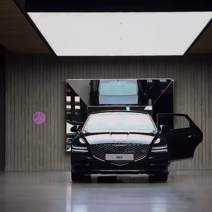 چراغ دیواری نئون دیزاین طرح Benz_PR