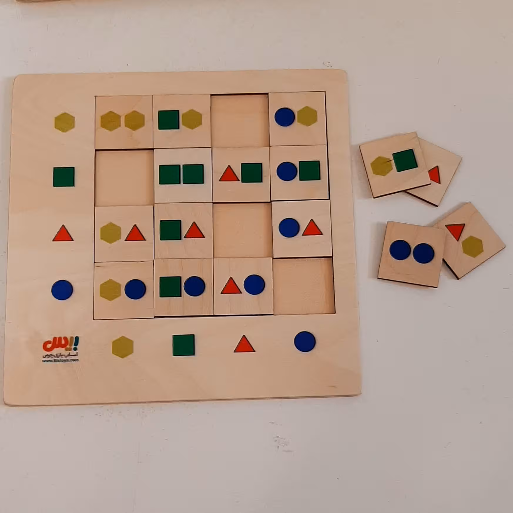 پازل آموزشگاه اشکال و رنگها2