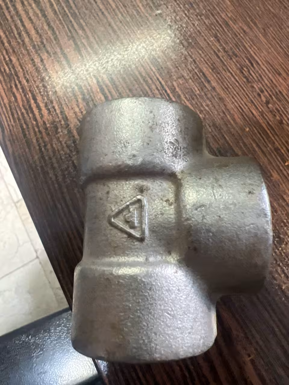 سه راه تبدیلی ساکت ولد سایز 1به 3/4اینج کلاس 3000 از جنس SA182F304/F304L کپی