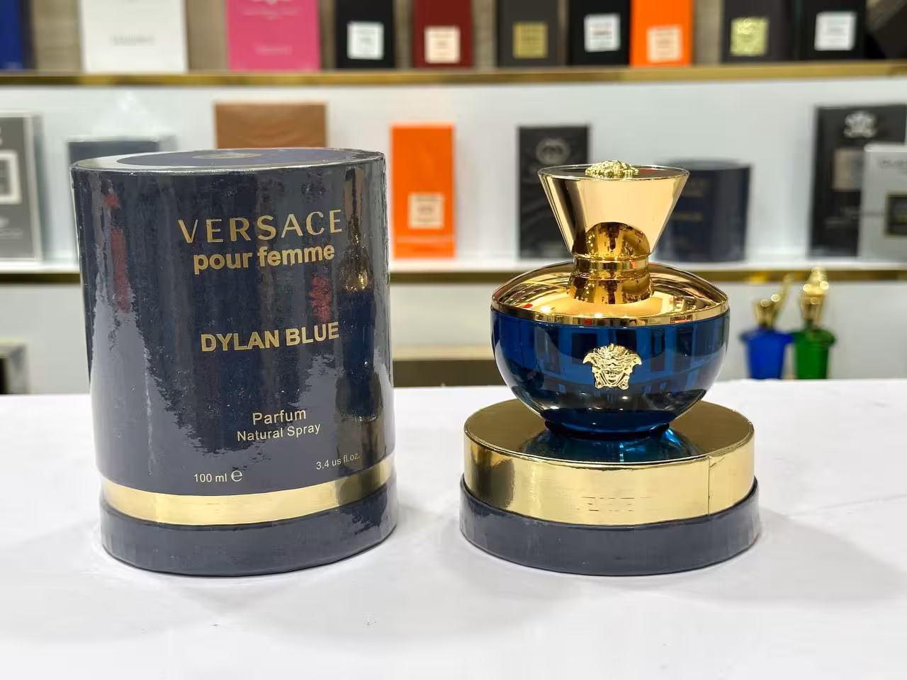عطر ادکلن ورساچه دیلان بلو زنانه