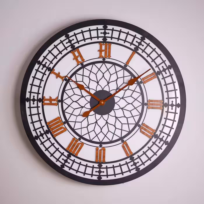 ساعت دیواری فلزی مدل گریس — طراحی لیزری   اعداد چوبی   قابل سفارش سایز و رنگ