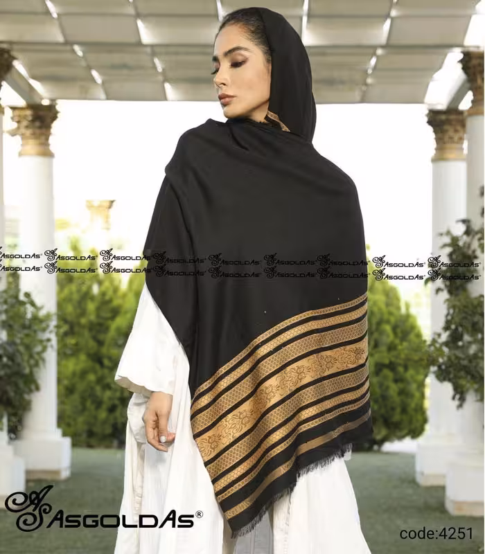 شال مجلسی مشکی طلایی نخی ترک کد 1447