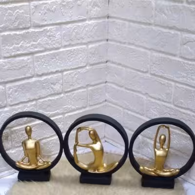 مجسمه یوگا حلقه ی