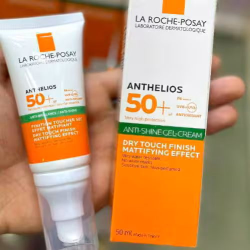 ضد آفتاب بی رنگ مخصوص پوست چرب و مستعد جوش لاروش پوزای 50 میل La Roche-Posay Anthelios XL Anti Shine Dry Touch Sunscreen Gel Cream SPF50