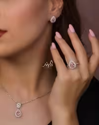 💍نیم ست جواهری اشکی با نگین صورتی خاص و زيبا نقره عیار 925 (آويز ،گوشواره و انگشتر )(N_4402)‌‌‌‌‌‌ ‌