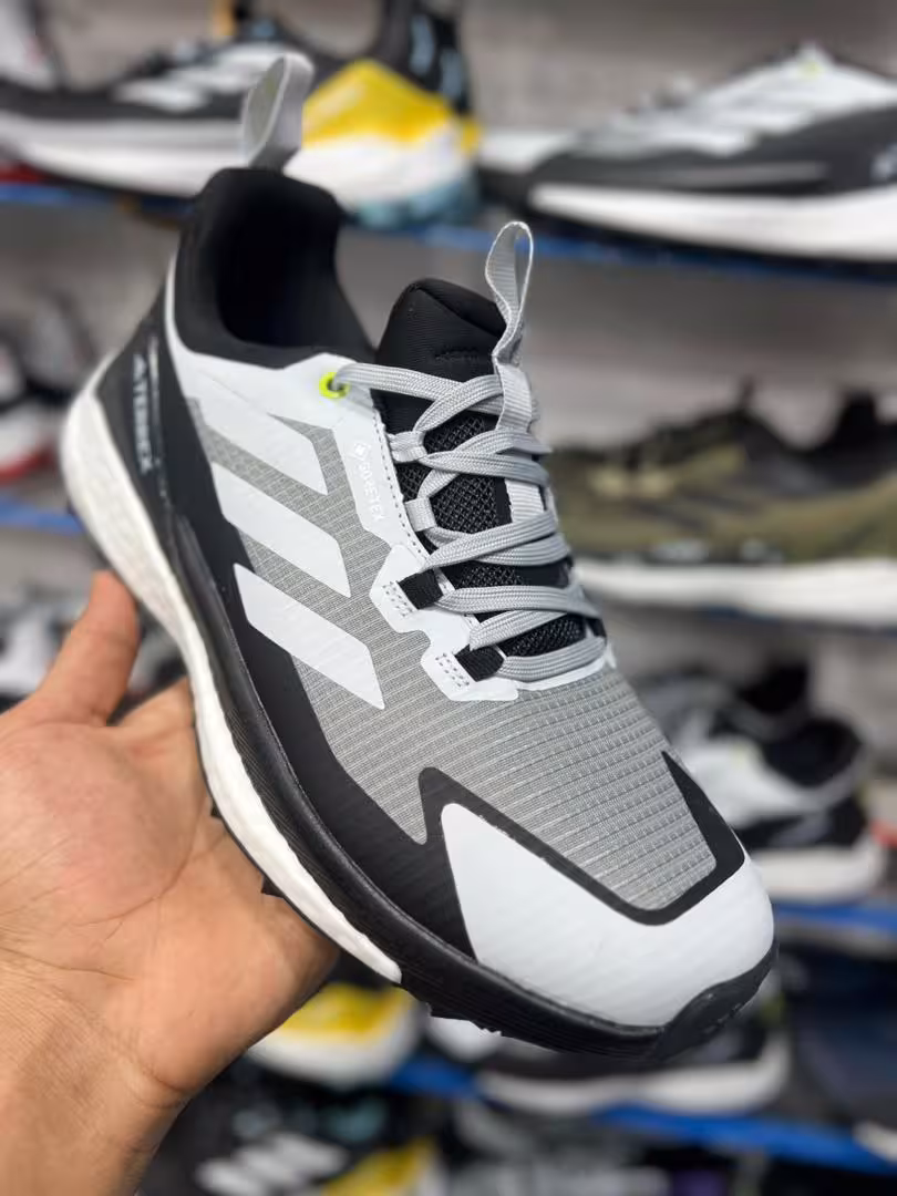 کتونی ادیداس ترکیس گورتکس adidas terrex ویتنامی وارداتی