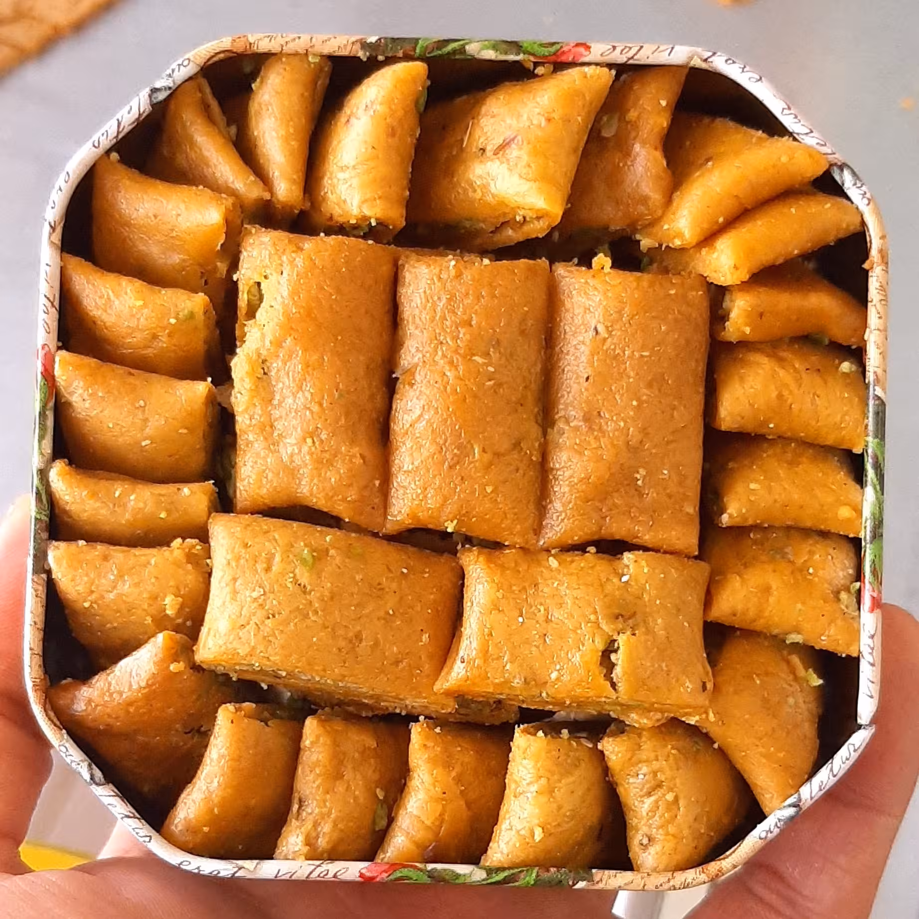 سوهان کوآما با کره حیوانی (خالص) مدل لقمه انگشتی (250گرمی)
