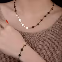 ست گردنبند و دستبند استیل