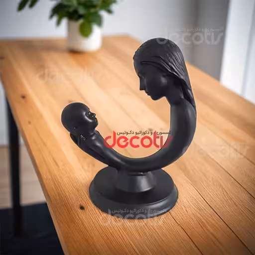 مجسمه مدل مادر و نوزاد