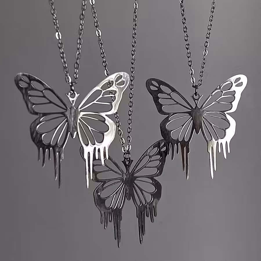 گردنبند استیل طرح پروانه