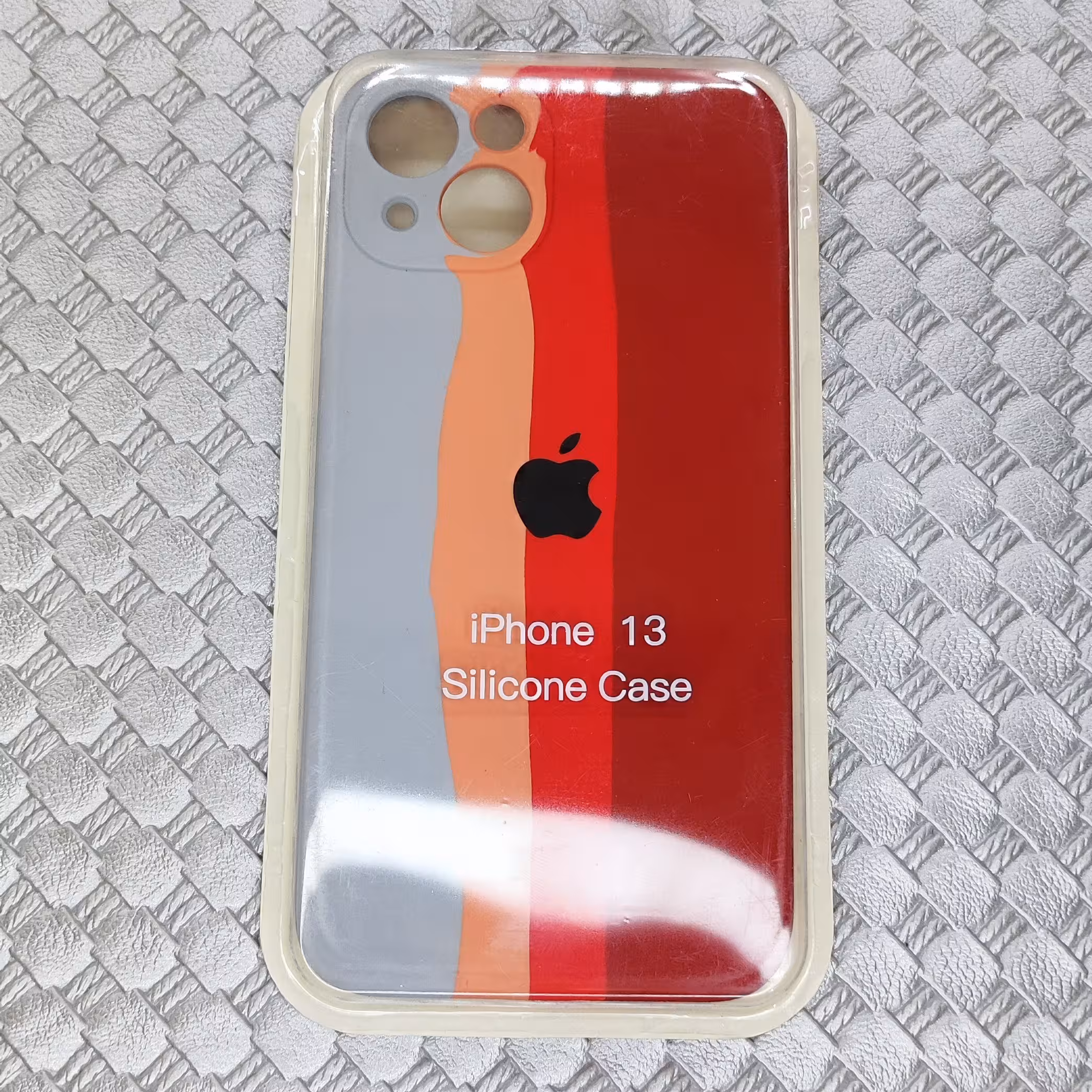 قاب سلیکونی ابرنگی اورجینال مناسب برای ایفون 13