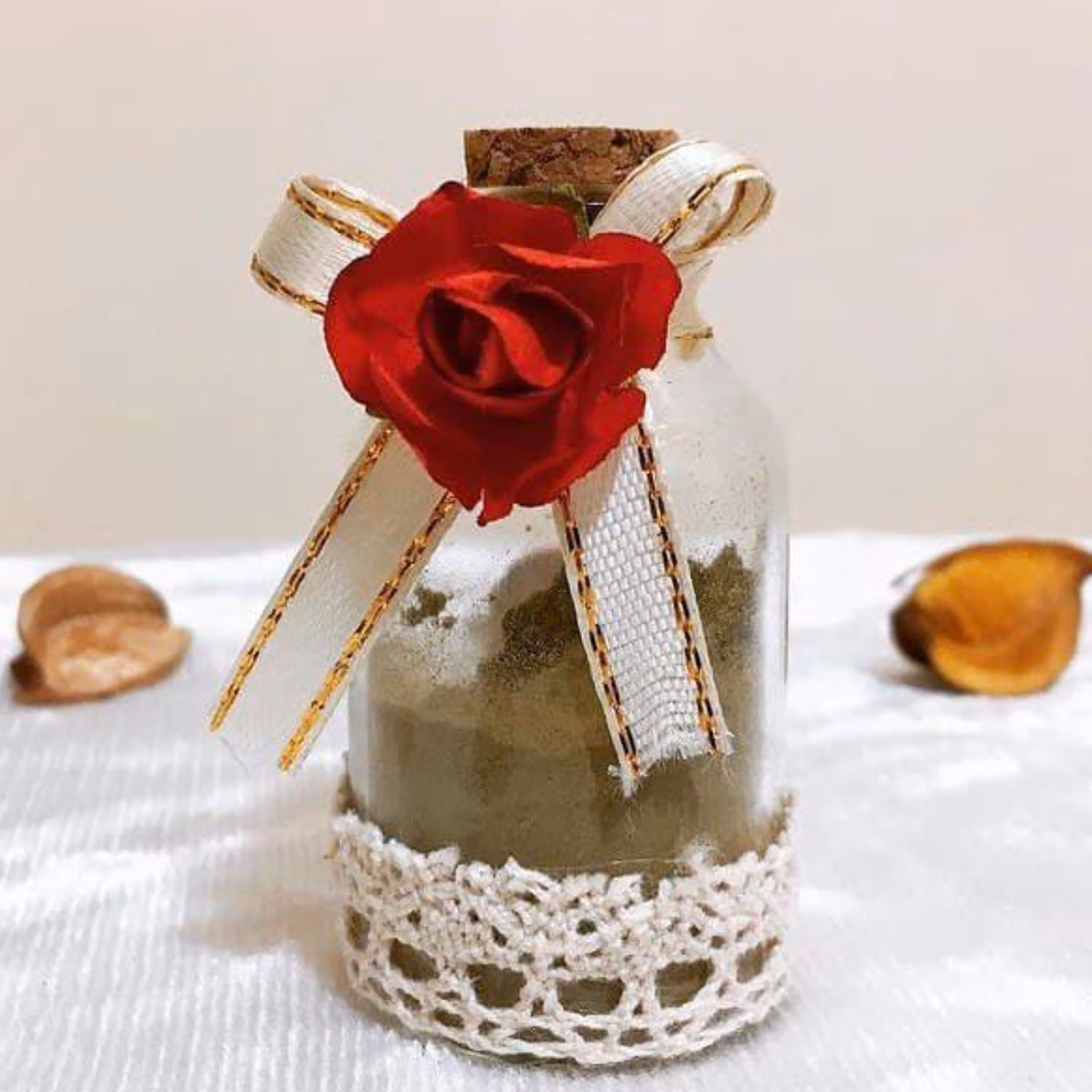 گیفت شیشه ویال حنا برای شگون مراسم حنابندان   