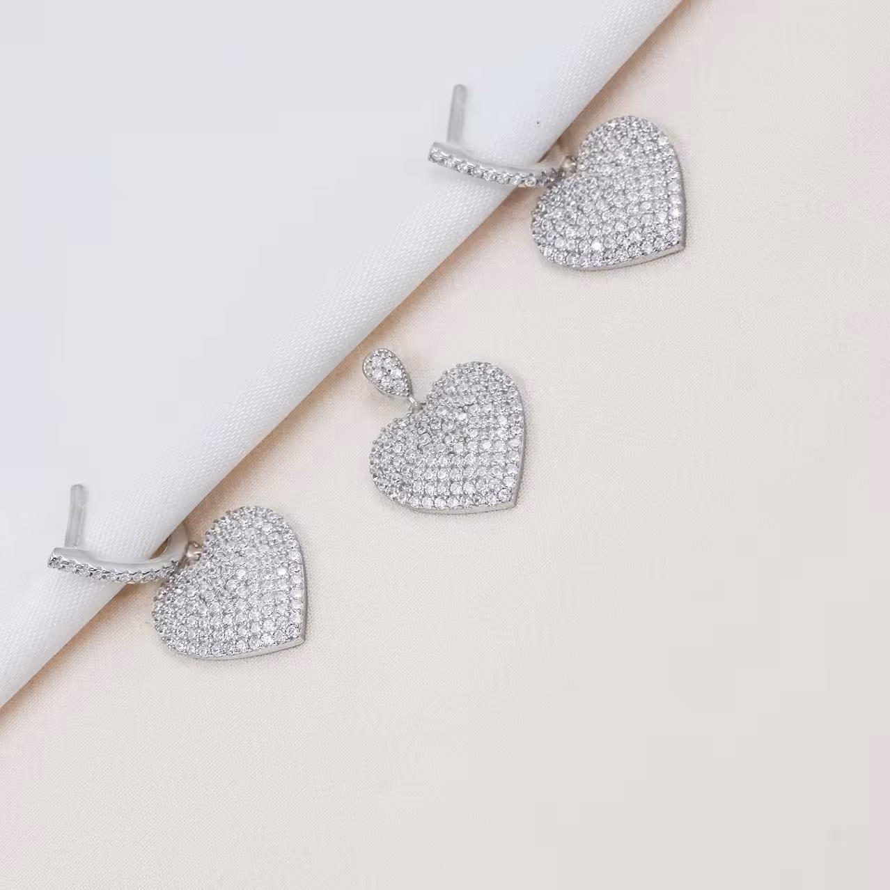 نیم ست  نقره میکرو طرح قلب  کد S-10325-8