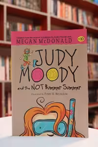 JUDY MOODY 10 اثر Megan McDonald