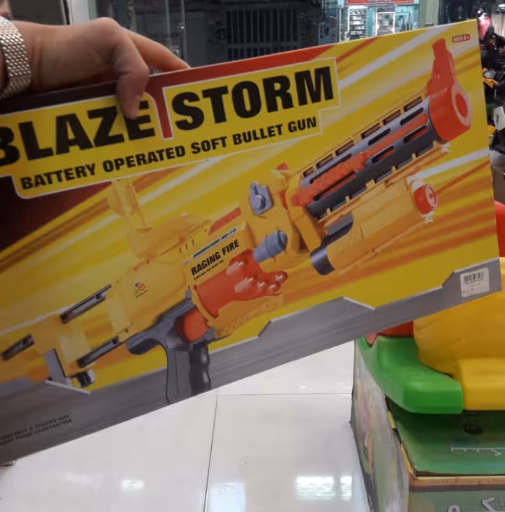 تفنگ تیر پرتابی 7007 .نیاز به مسلح کردن ندارد.10 تیر به صورت رگباری .تیر به صورت پستونکی بدون خطر