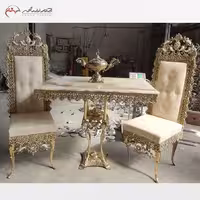 میز ناهار خوری برنزی 2 نفره و صفحه سنگ مرمر پایه اسبی رنگ ثابت، بی نظیر