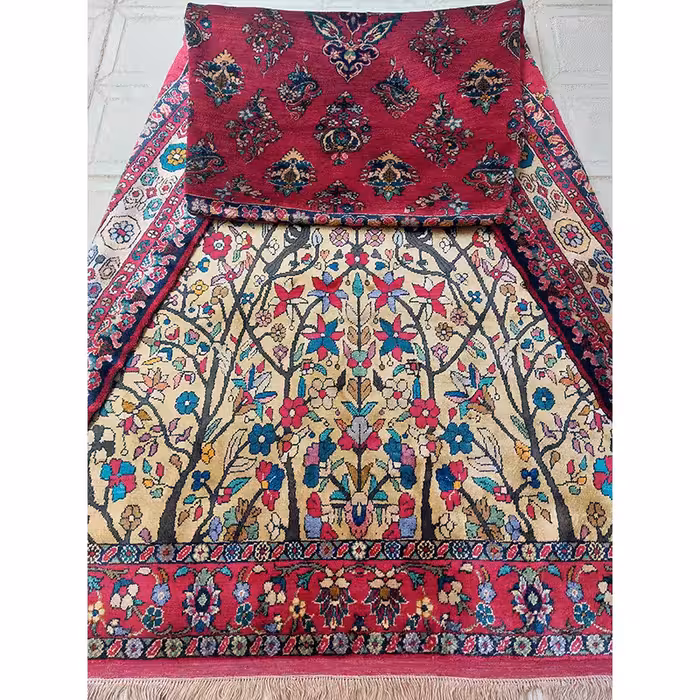 فرش ابریشم 2 متری - دورو و دستباف - کد 8/150