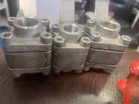 شیر توپی سه تکه استنلس استیل سایز 1/2" کلاس 800 از جنس بدنه CF8M , SEAT PTFE بدنه ,توپی 316یک سر رزوه یک سر ساکت ولد