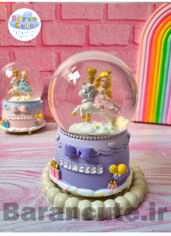 گوی موزیکال پمپی برفی چراغ دار سایز بزرگ طرح پرنسس مو طلایی