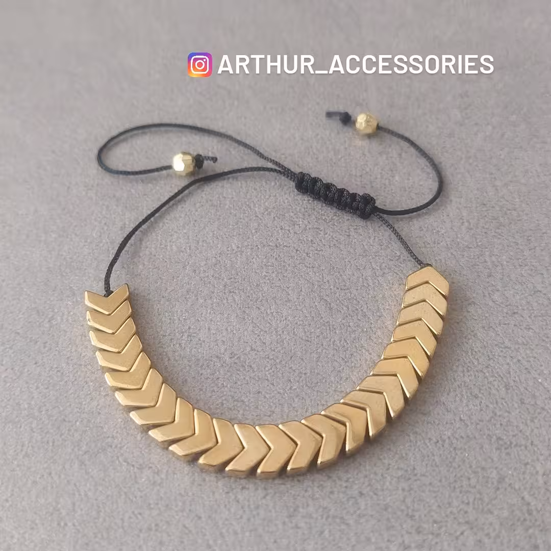 دستبند حدید، مدل فلش، رنگ طلایی، ضد حساسیت، فری سایز، مردانه و زنانه 