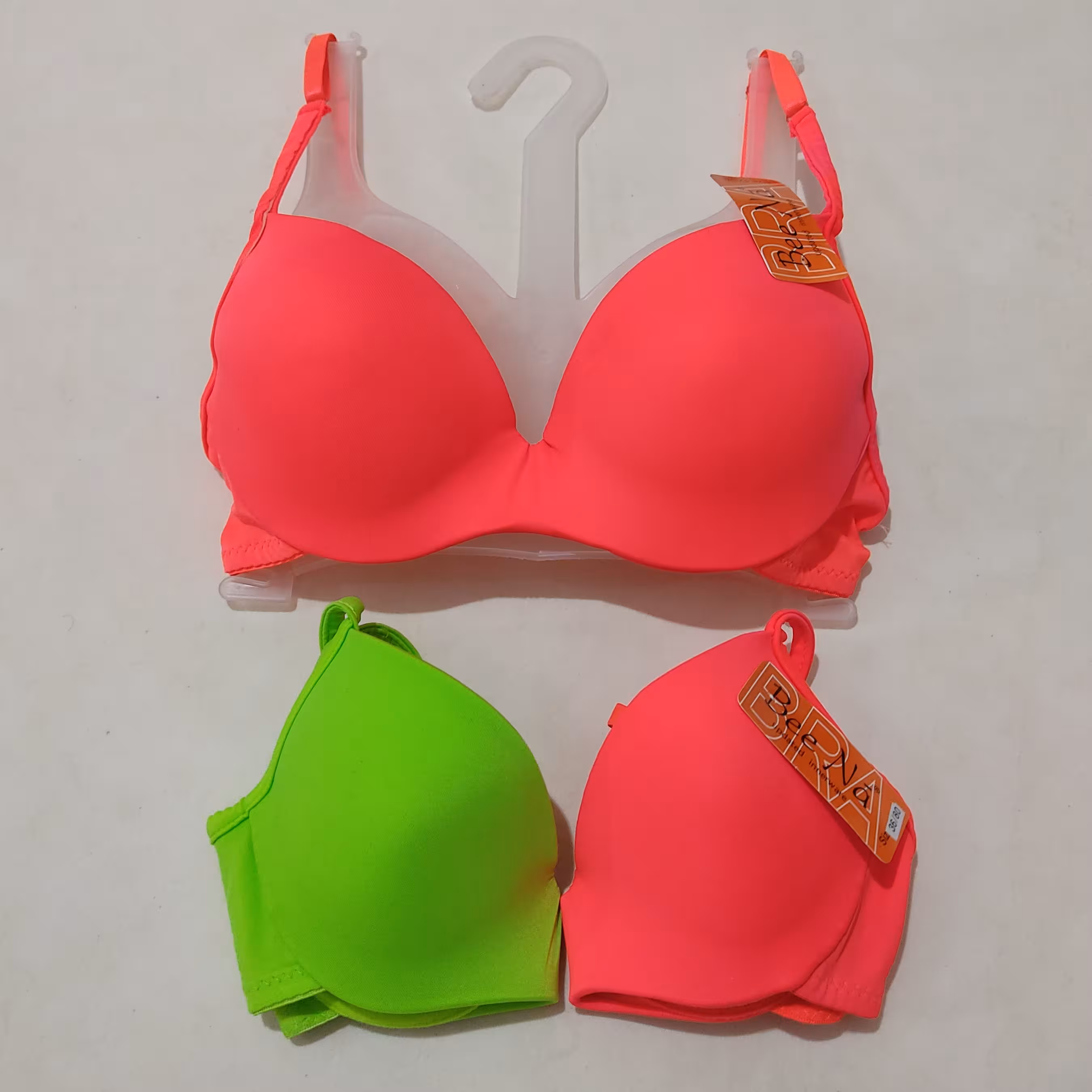 سوتین اسفنجی سایز کوچیک